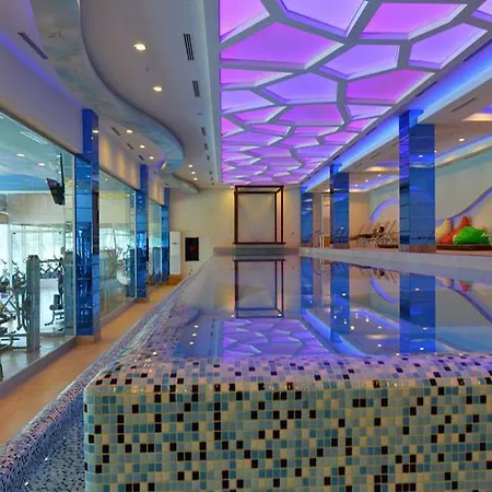 Luxury In Azura Park Apartmán